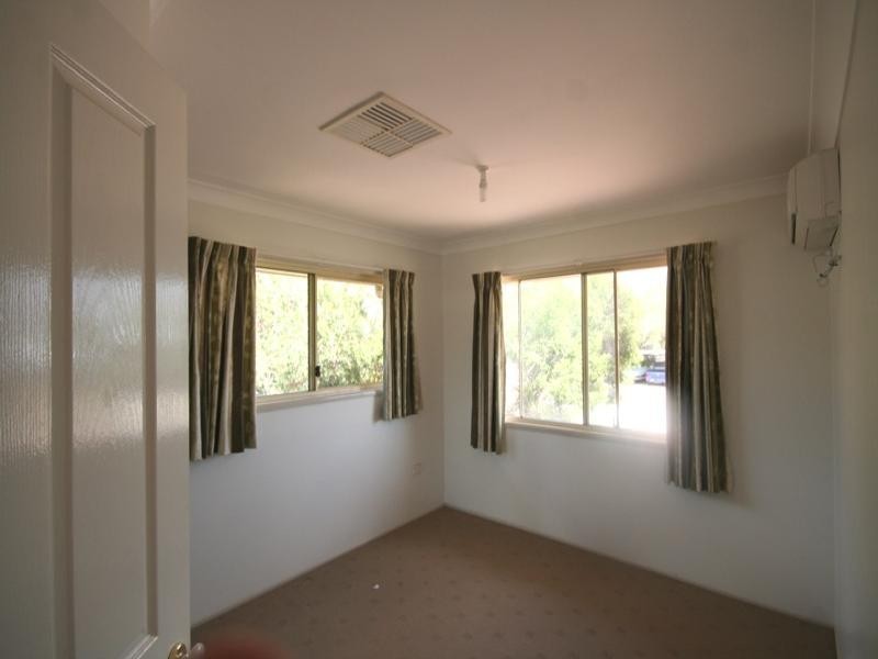 2/2 Bauerle Court, Biloela QLD 4715