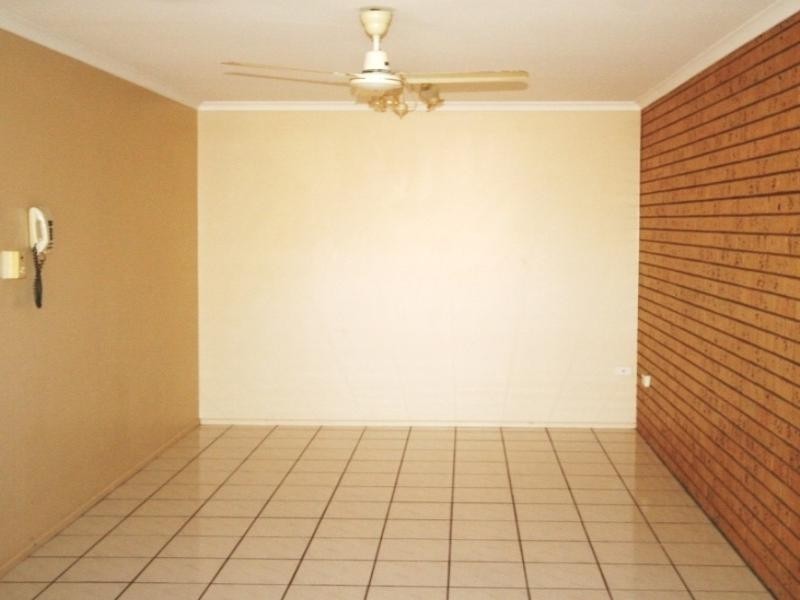 1/16 Woolein Crescent, Biloela QLD 4715