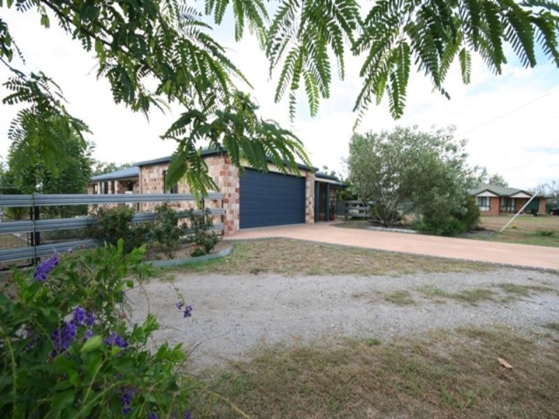 34 Hills Avenue, Biloela QLD 4715