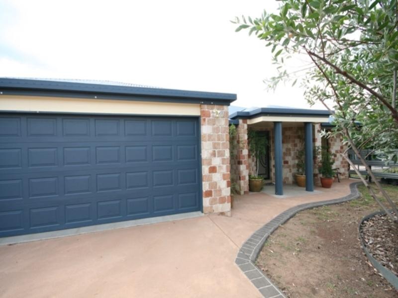 34 Hills Avenue, Biloela QLD 4715