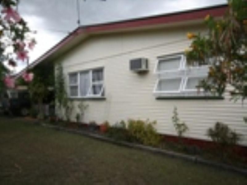 13 Manton Street, Biloela QLD 4715