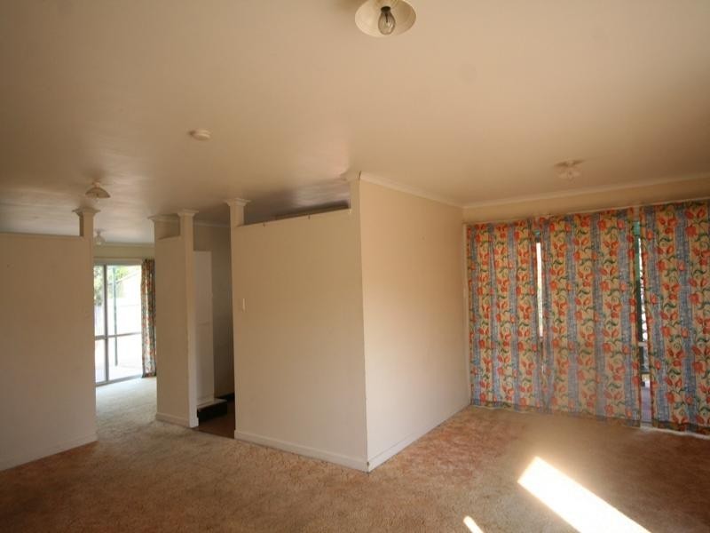 4 Raglan Street, Biloela QLD 4715