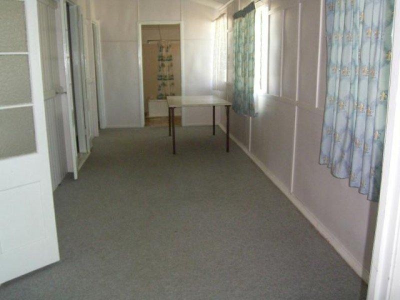 1/10 Buckland Street, Biloela QLD 4715