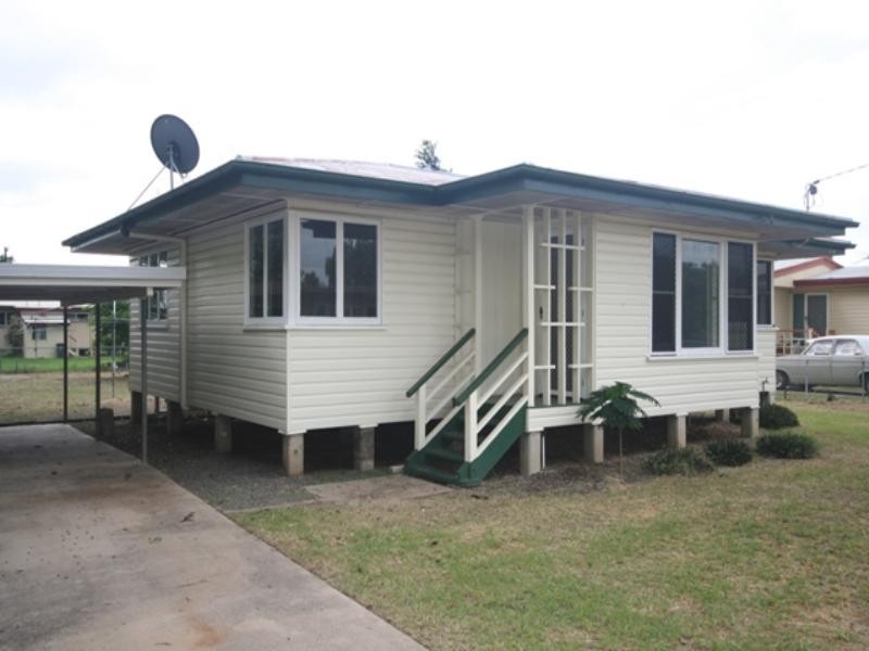 9 Malakoff Street, Biloela QLD 4715