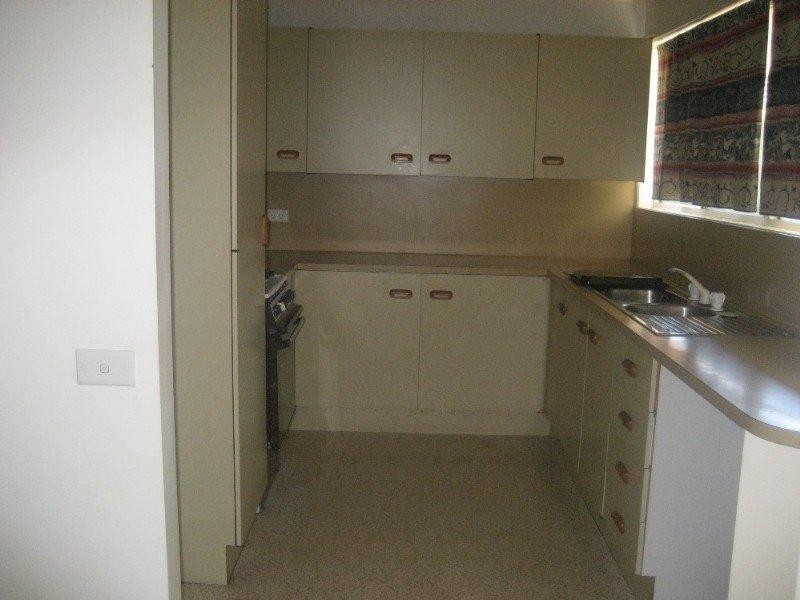 25 Ward Crescent, Biloela QLD 4715