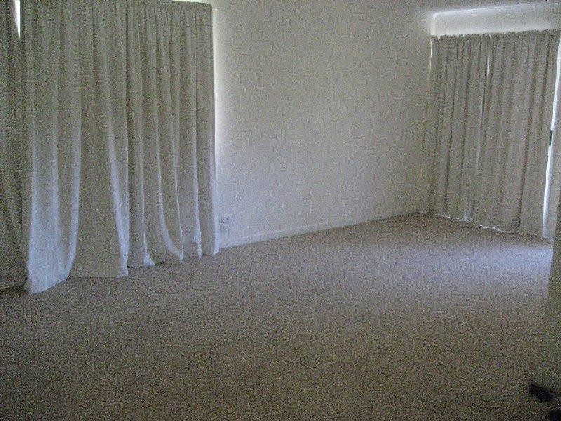 25 Ward Crescent, Biloela QLD 4715