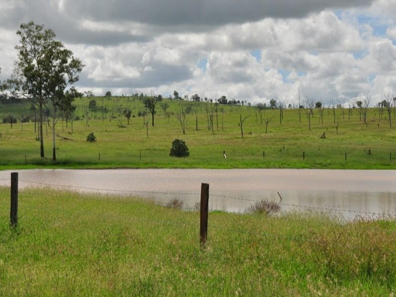 Banana QLD 4702