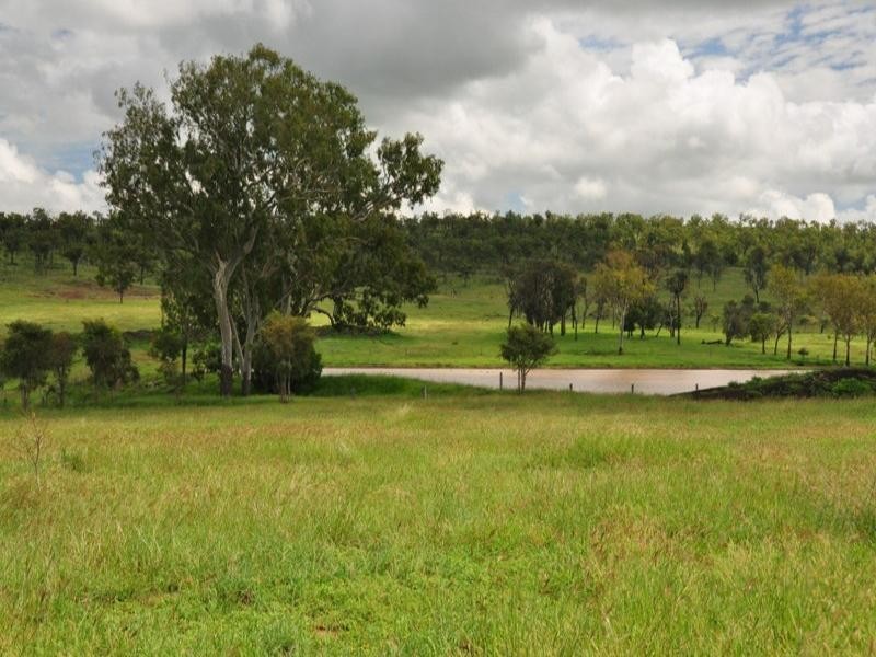 Banana QLD 4702