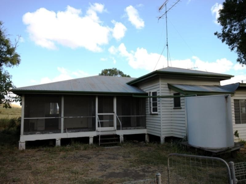 395 Blacks Road, Thangool QLD 4716