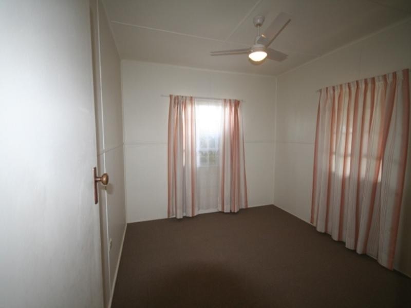 114 Kroombit Street, Biloela QLD 4715