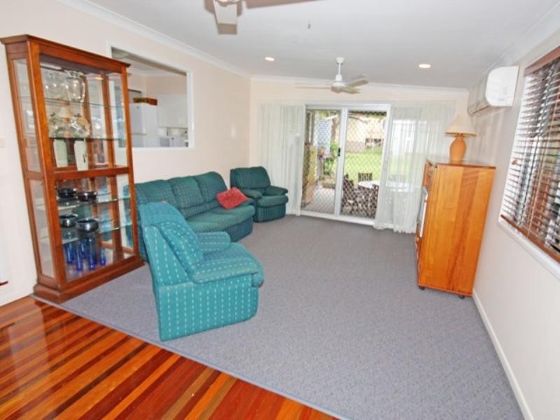 12 Sellheim Street, Biloela QLD 4715