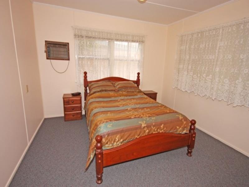 12 Sellheim Street, Biloela QLD 4715