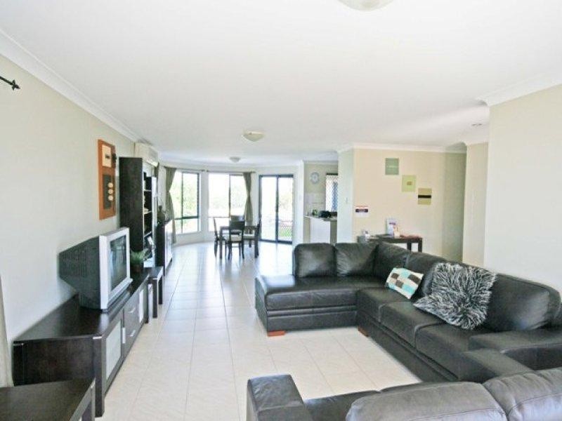 17 Raglan Street, Biloela QLD 4715