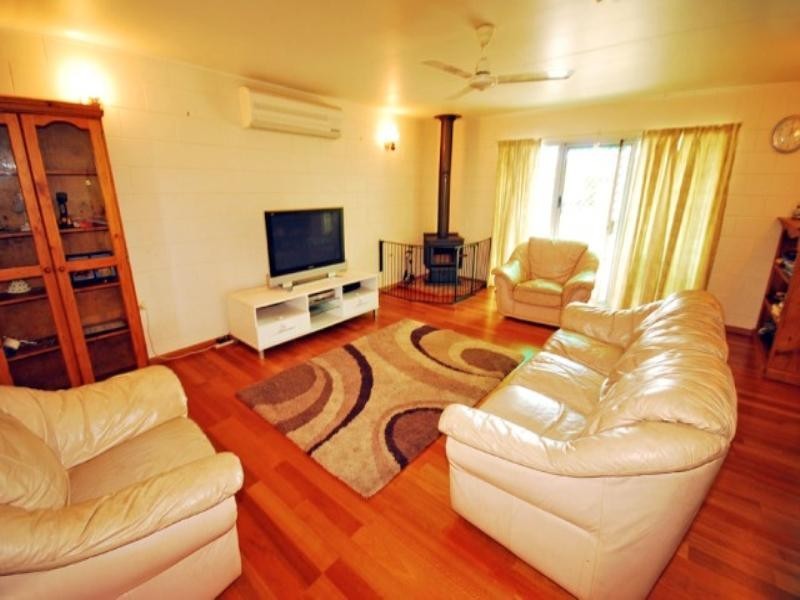 22 Buckland Street, Biloela QLD 4715