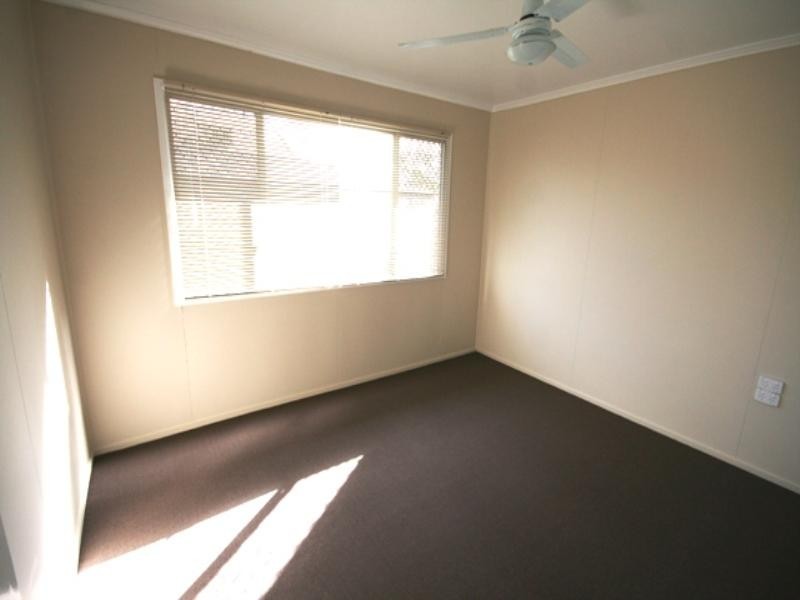10 Dee Street, Biloela QLD 4715