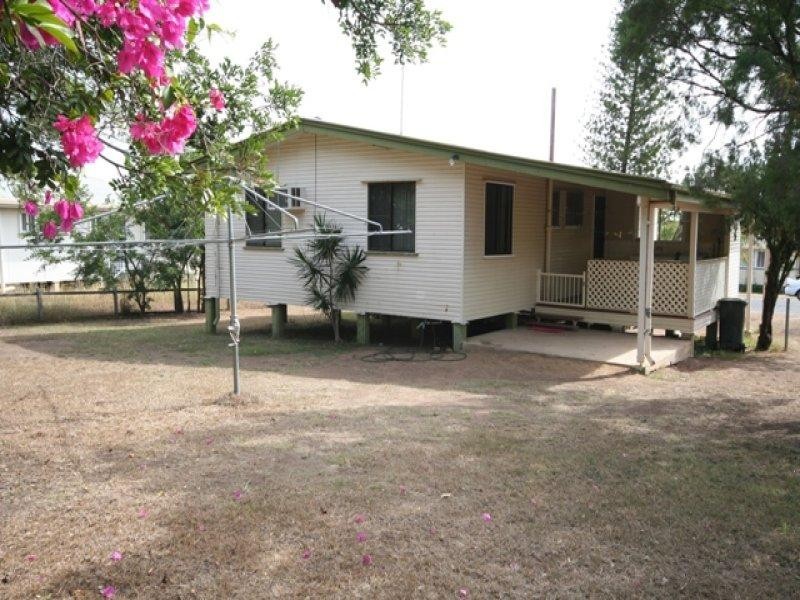 22 Don Street, Biloela QLD 4715