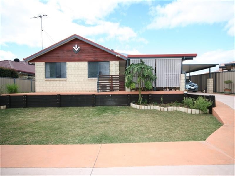 8 Ebony Way, Biloela QLD 4715