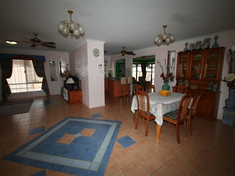 8 Ebony Way, Biloela QLD 4715