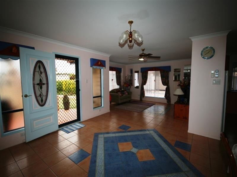 8 Ebony Way, Biloela QLD 4715