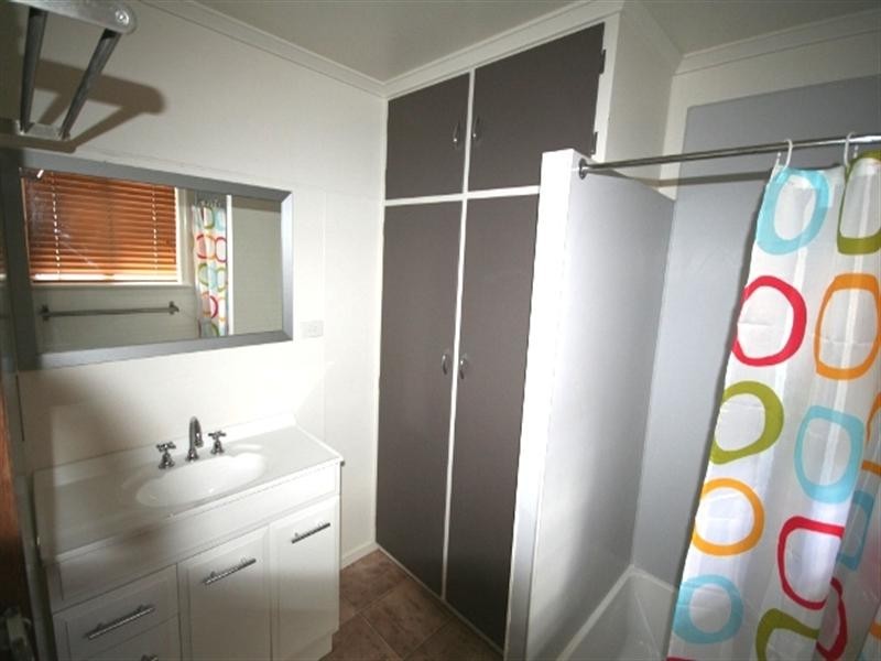 1/103 Bell Street, Biloela QLD 4715