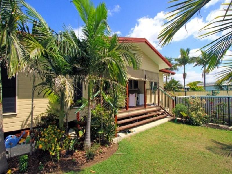 15-15A Grevillea Street, Biloela QLD 4715