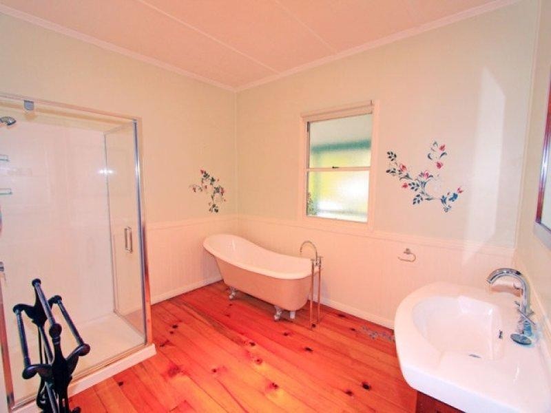 15-15A Grevillea Street, Biloela QLD 4715