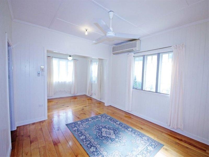 15-15A Grevillea Street, Biloela QLD 4715