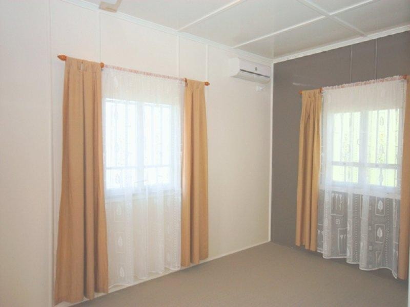 15-15A Grevillea Street, Biloela QLD 4715