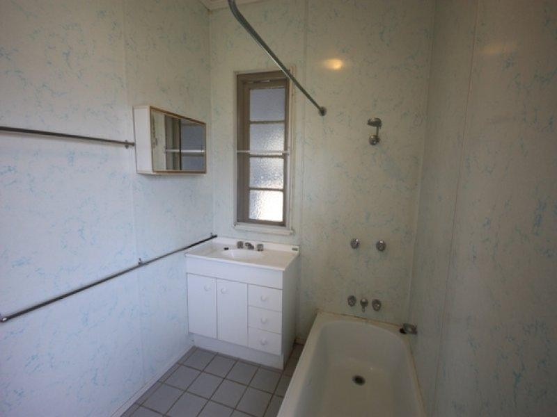 17 Bell Street, Biloela QLD 4715