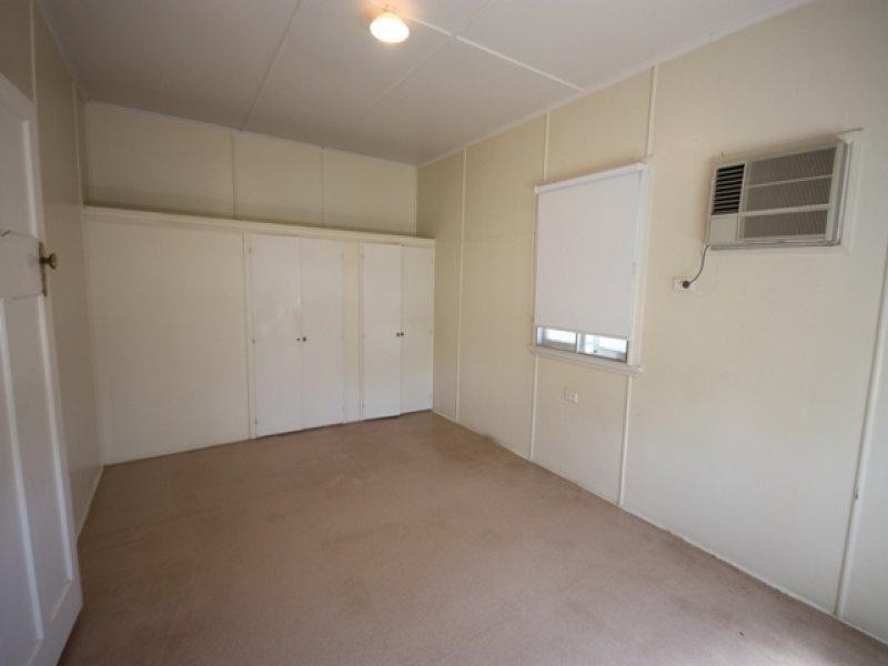 17 Bell Street, Biloela QLD 4715