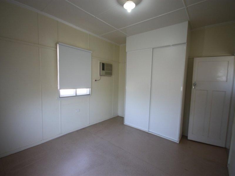 17 Bell Street, Biloela QLD 4715