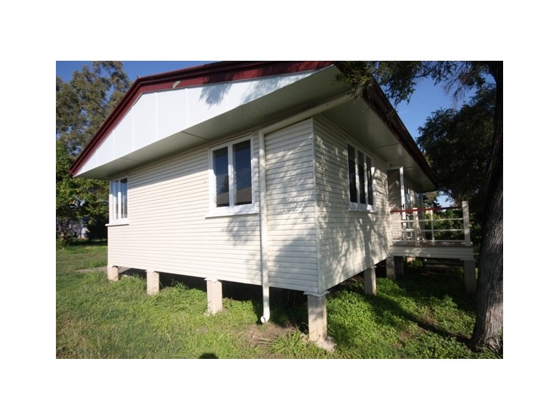 168 Kariboe Street, Biloela QLD 4715