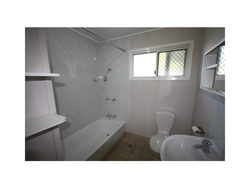 168 Kariboe Street, Biloela QLD 4715