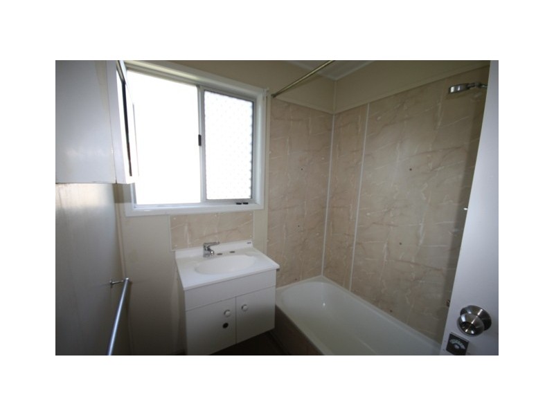 23 Neville Street, Biloela QLD 4715