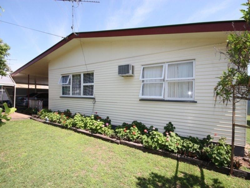 13 Manton Street, Biloela QLD 4715