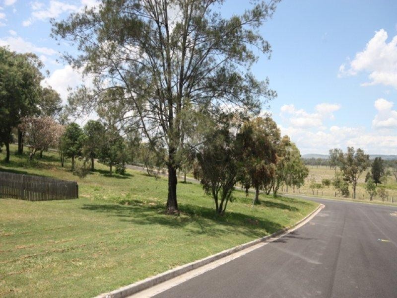 16 Spier Street, Biloela QLD 4715