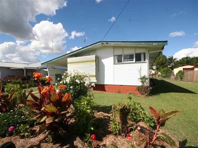 122 Grevillea Street, Biloela QLD 4715