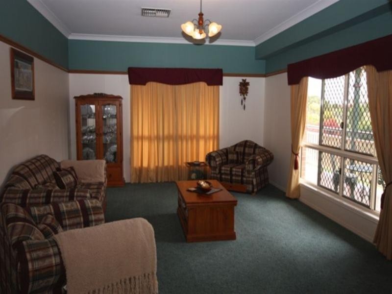 18 Alexandra Avenue, Biloela QLD 4715