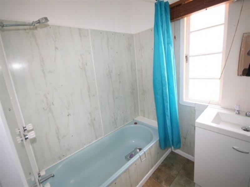 85 Rainbow Street, Biloela QLD 4715