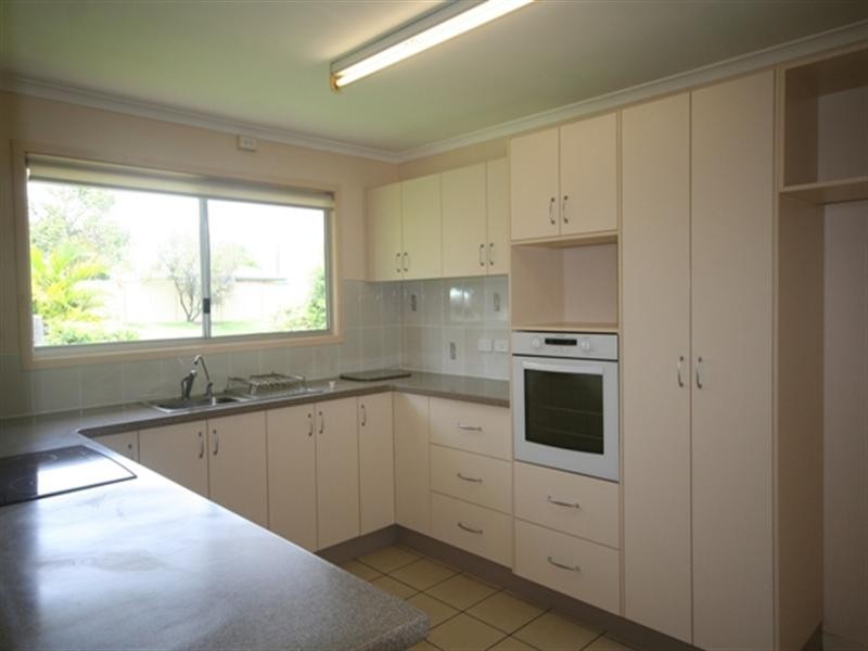 25 Woolein Crescent, Biloela QLD 4715