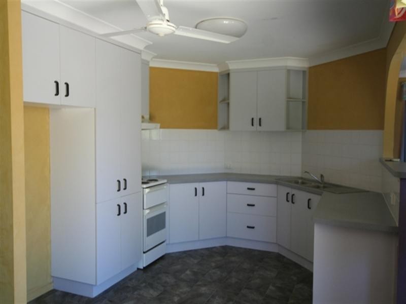 1 Earlsfield Street, Biloela QLD 4715