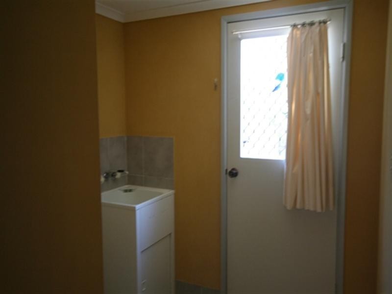 1 Earlsfield Street, Biloela QLD 4715