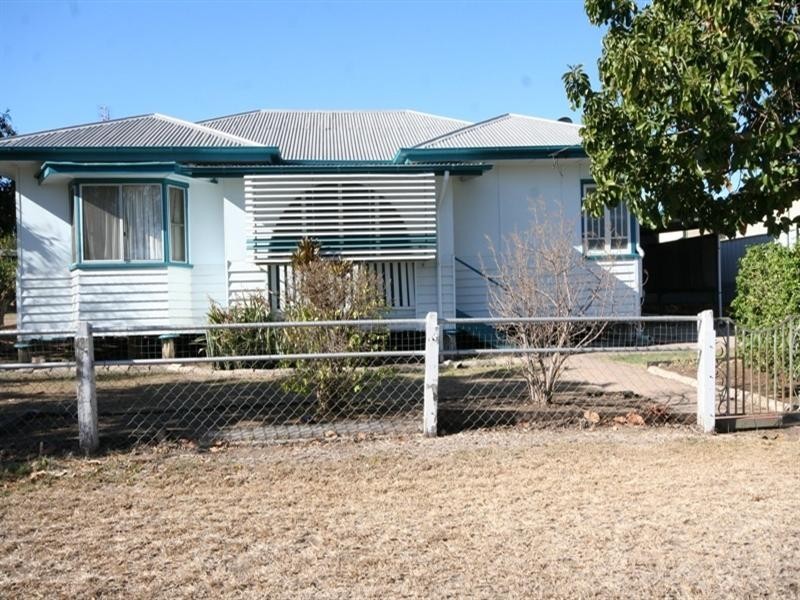 4 Callide Street, Biloela QLD 4715
