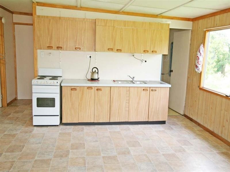 68 Parkers Lane, Thangool QLD 4716