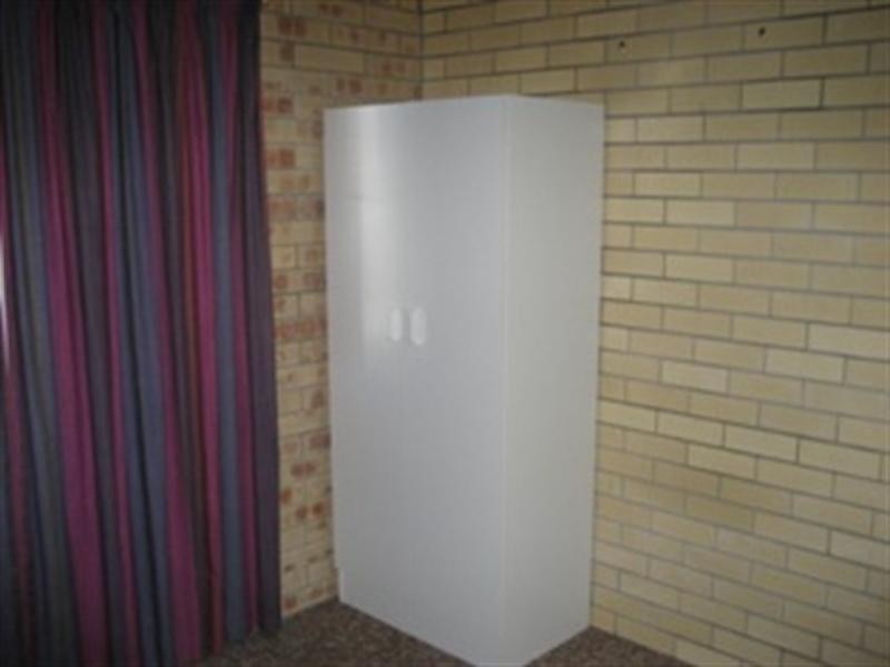 2/3 Gallagher Court, Biloela QLD 4715