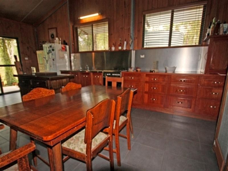 8250 Dawson Highway, Biloela QLD 4715