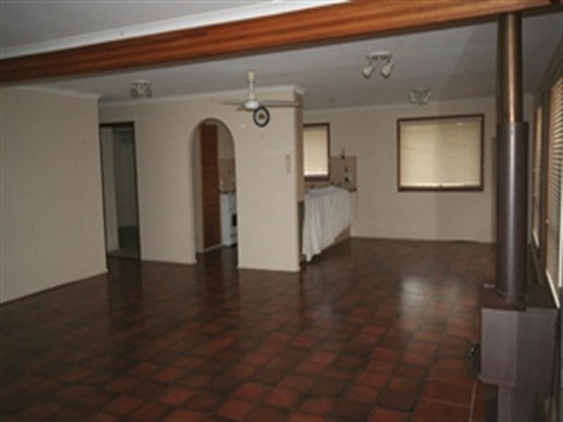 54 Lawrence Street, Biloela QLD 4715