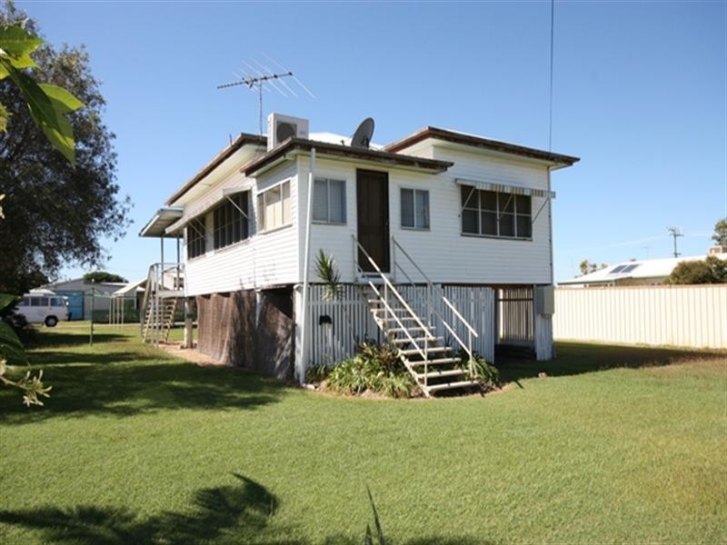 6 Kariboe Street, Biloela QLD 4715