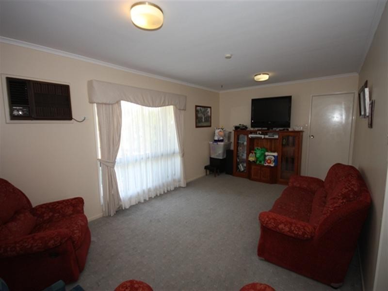 2 Alexandra Avenue, Biloela QLD 4715