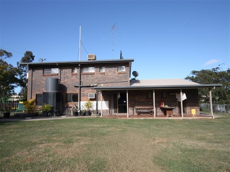 2 Alexandra Avenue, Biloela QLD 4715